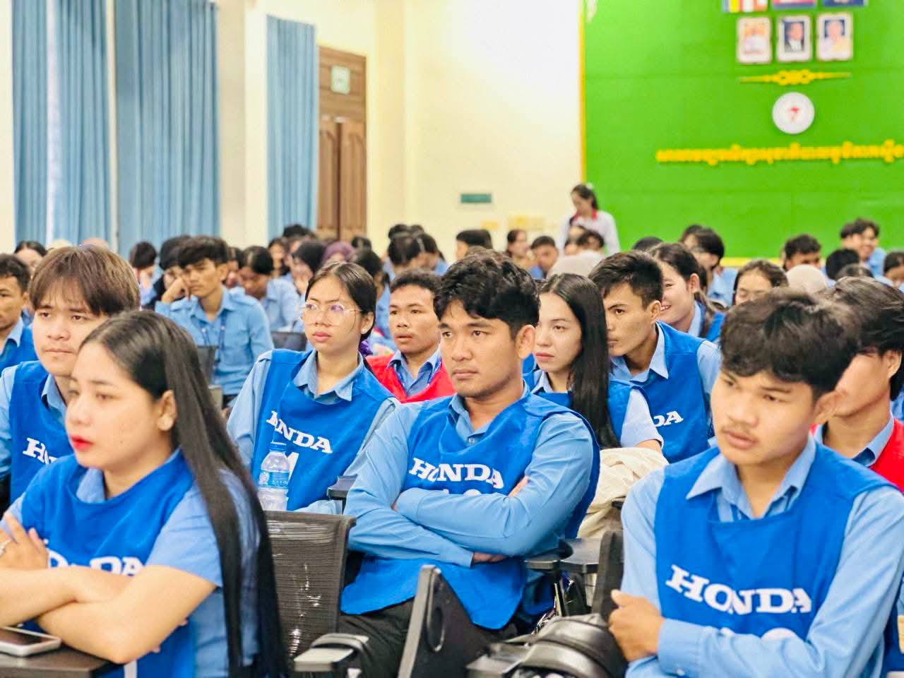 ពិធីផ្សព្វផ្សាយច្បាប់ចរាចរណ៍ និងបច្ចេកទេសបើកបរទោចក្រយានយន្ត — រូបភាពទី5