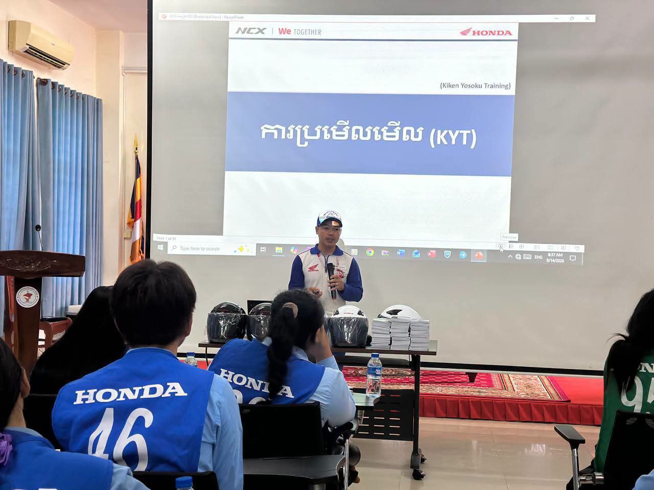 ពិធីផ្សព្វផ្សាយច្បាប់ចរាចរណ៍ និងបច្ចេកទេសបើកបរទោចក្រយានយន្ត — រូបភាពទី19
