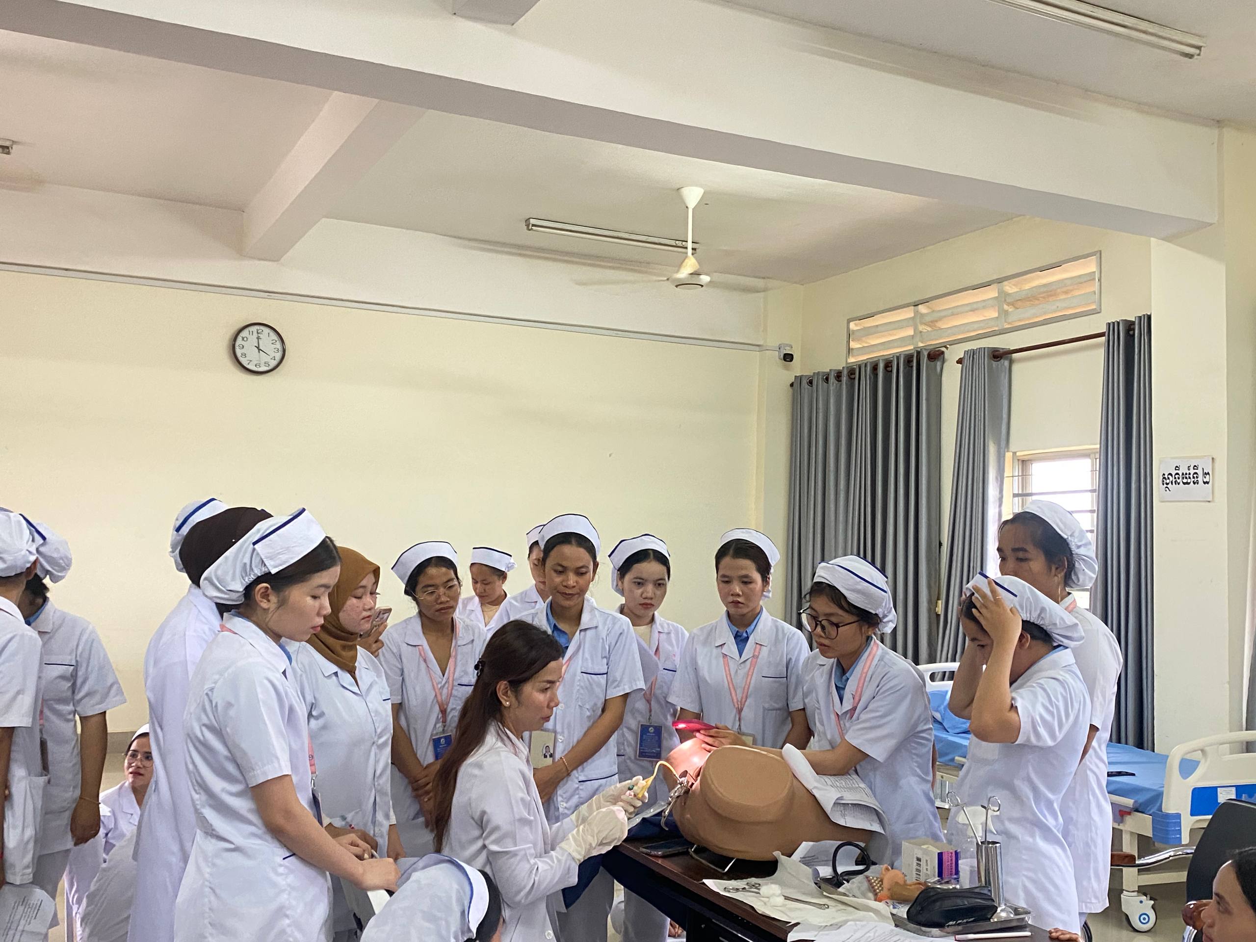 Simulation-Based Practice Activities for Associate Degree in Midwifery Students — Photo 6