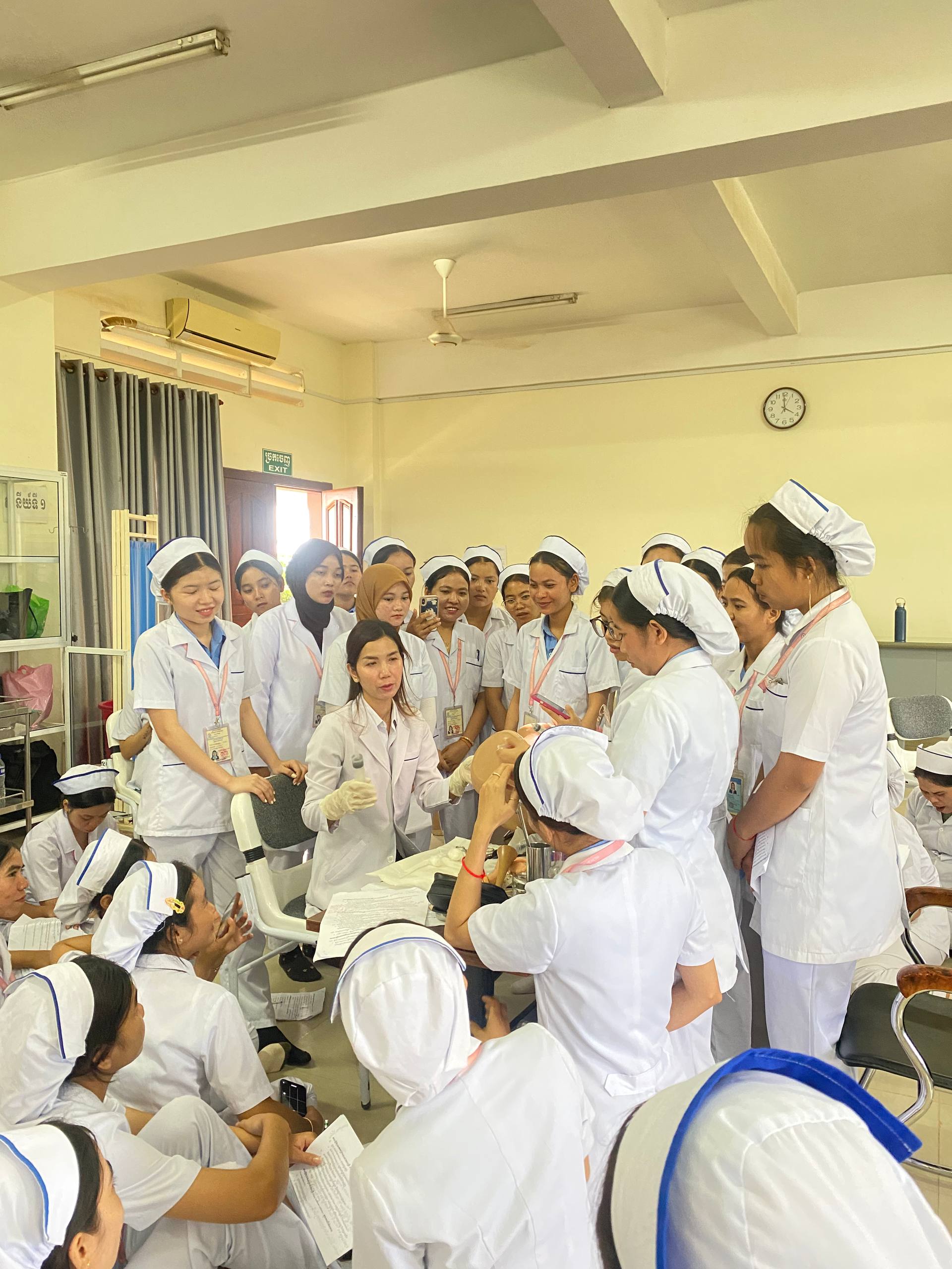 Simulation-Based Practice Activities for Associate Degree in Midwifery Students — Photo 9