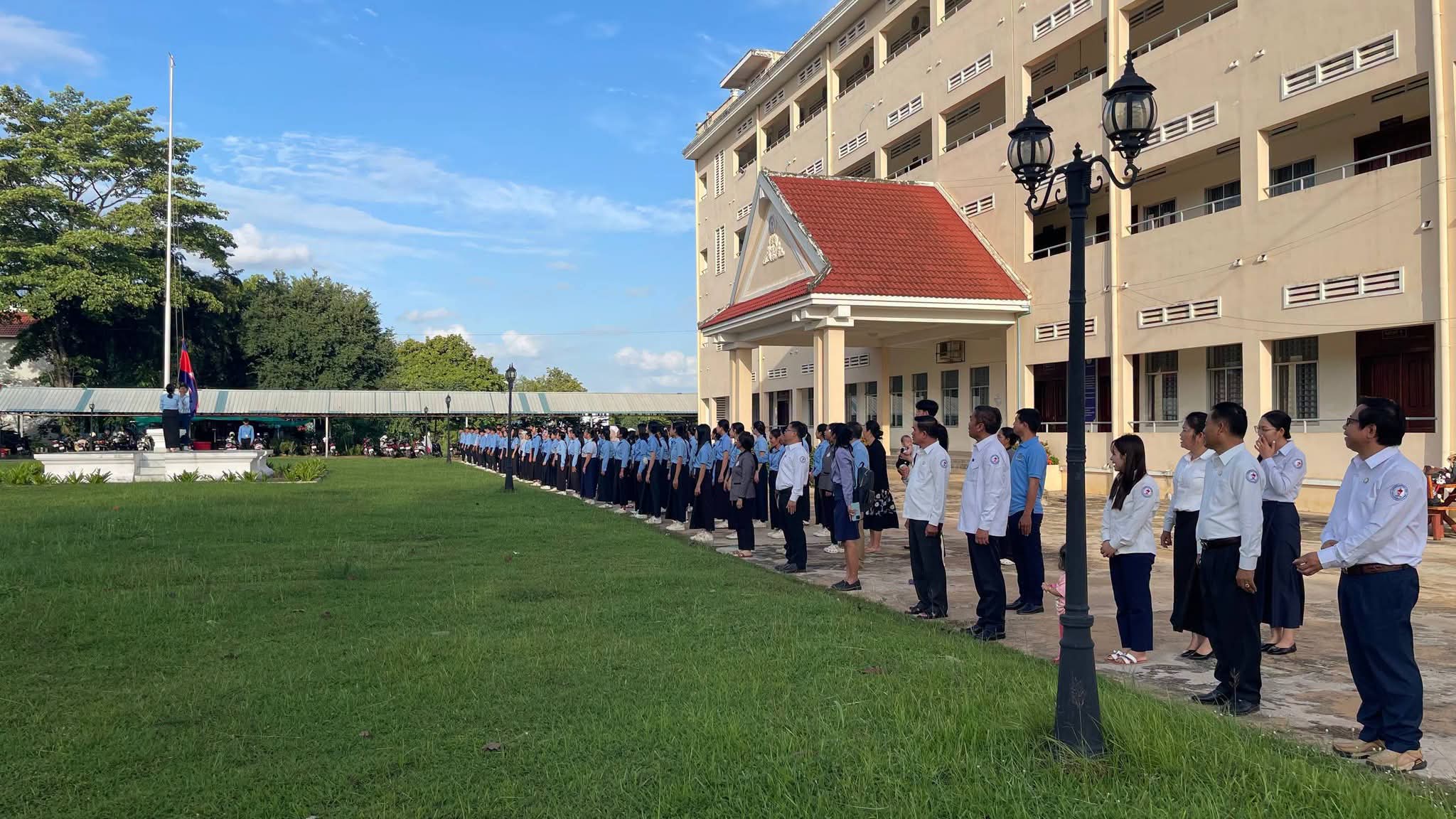 សកម្មភាពគោរពទង់ជាតិ នៃព្រះរាជាណាចក្រកម្ពុជា